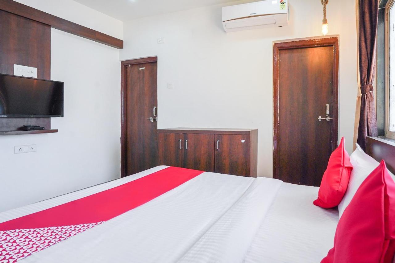 Oyo Flagship 70264 Hotel Vrindavan Mangvadi Exterior photo