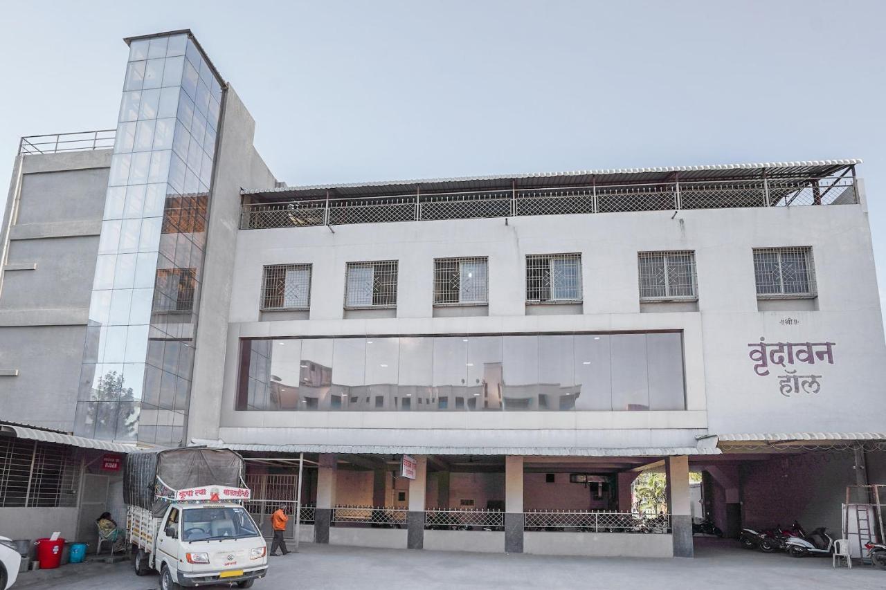 Oyo Flagship 70264 Hotel Vrindavan Mangvadi Exterior photo